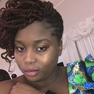 Meet your Posher, Marguerite